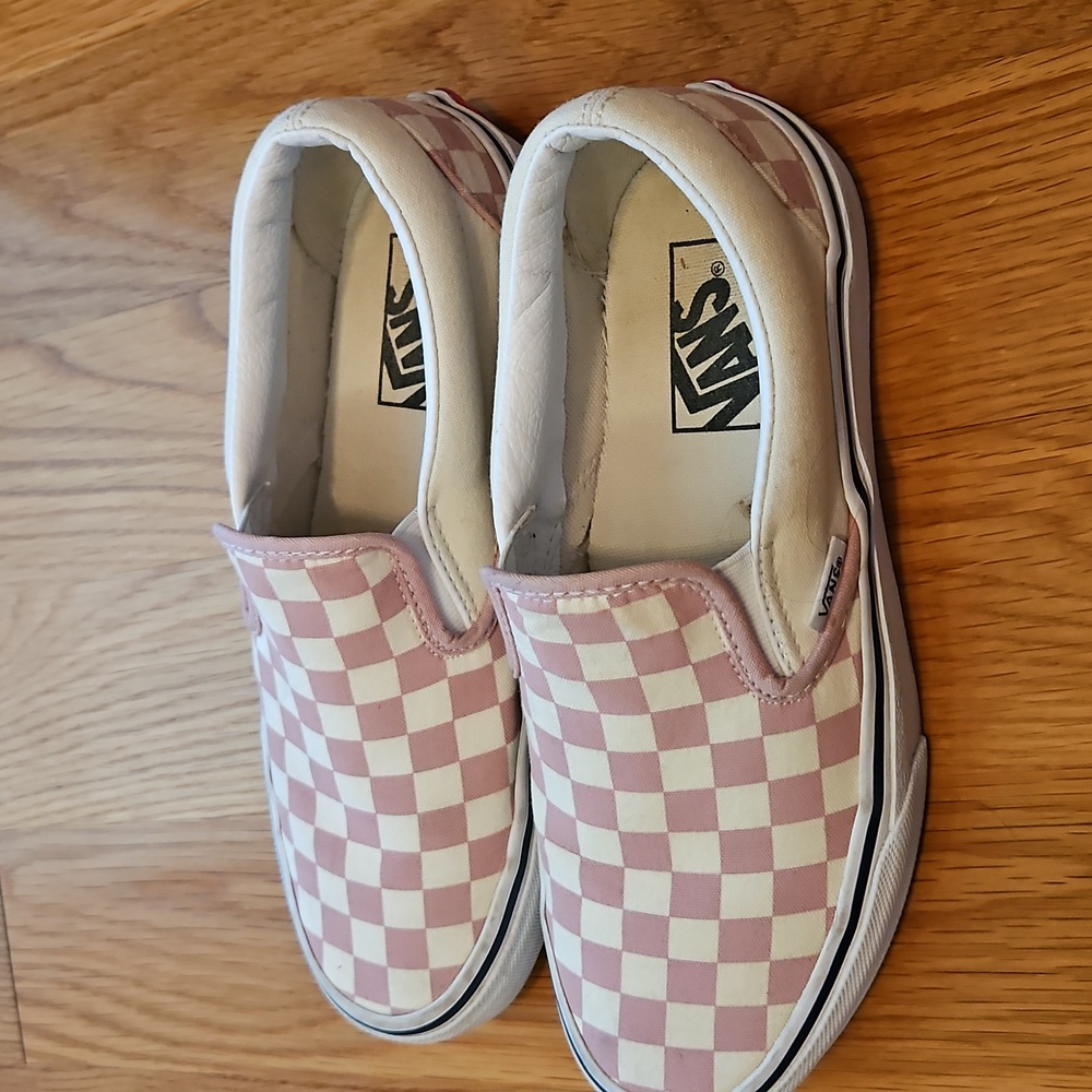 Vans Slip-On Sneakers - Pink and Cream Checkered
